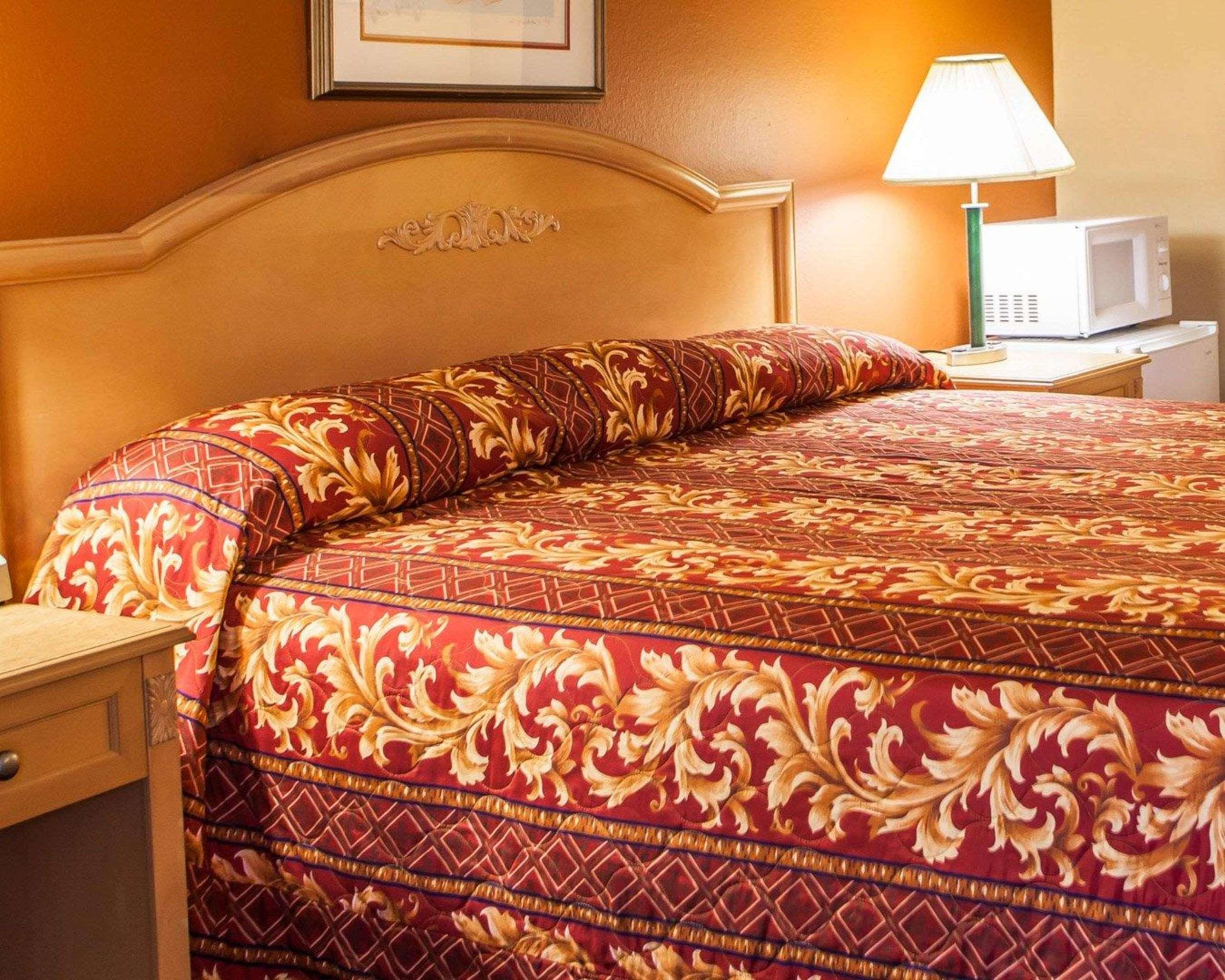 Relax Inn Saint Charles Ngoại thất bức ảnh